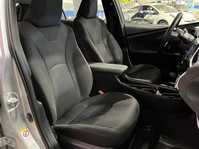 2018 Toyota Prius Three