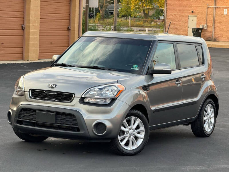 2013 Kia Soul for sale at AE AUTO BROKERS INC in Roselle IL