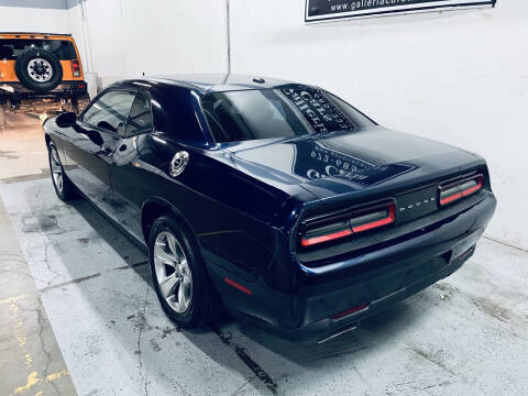 2015 Dodge Challenger SXT