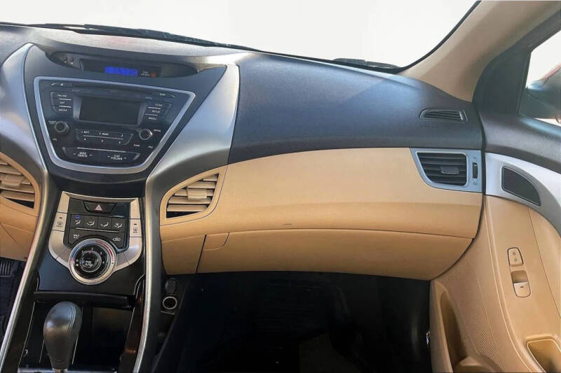 2013 Hyundai Elantra