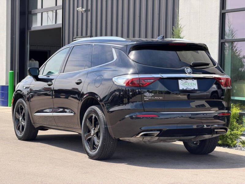 2024 Buick Enclave Essence