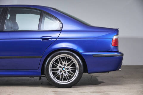 2002 BMW M5
