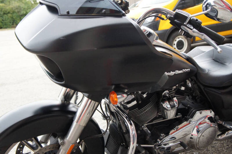 2017 Harley-Davidson Road Glide Special