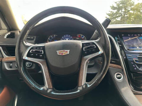 2017 Cadillac Escalade ESV Premium Luxury