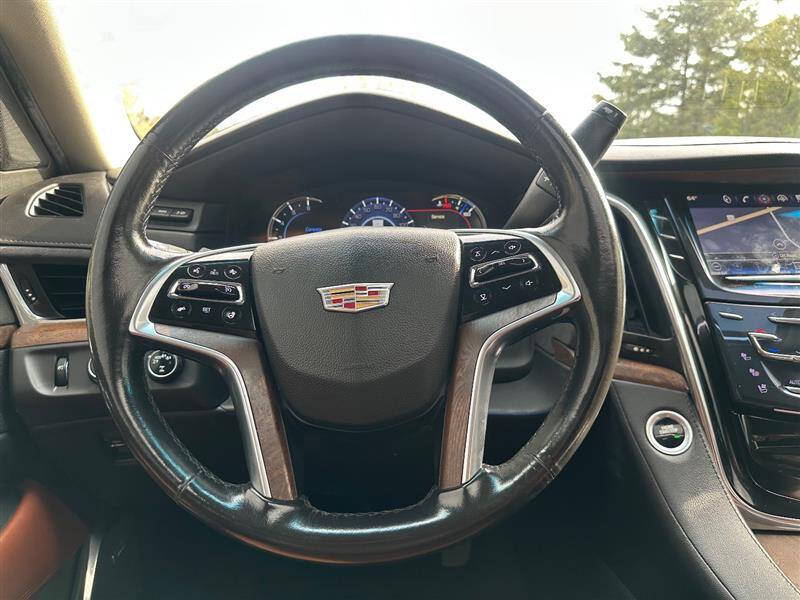 2017 Cadillac Escalade ESV Premium Luxury