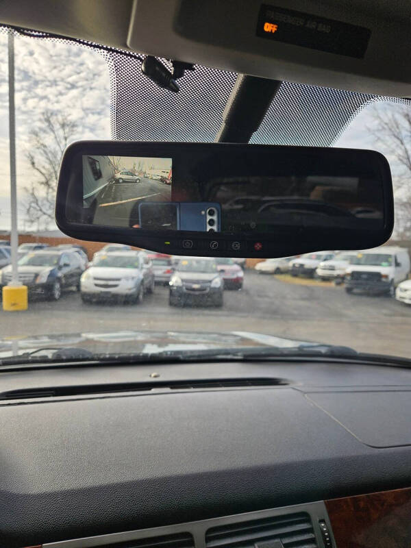 2011 Chevrolet Avalanche LS