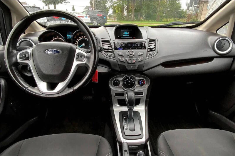 2015 Ford Fiesta SE