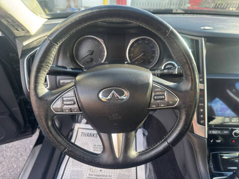 2017 Infiniti Q50 2.0T Premium