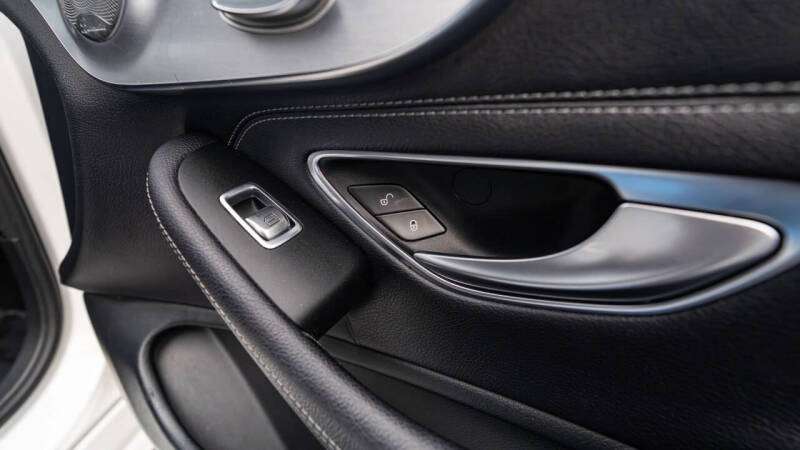 2017 Mercedes-Benz C-Class C 300