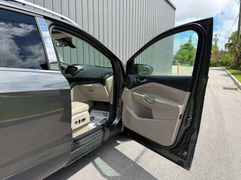 2015 Ford Escape Titanium