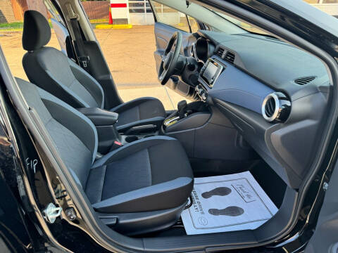 2023 Nissan Versa SV