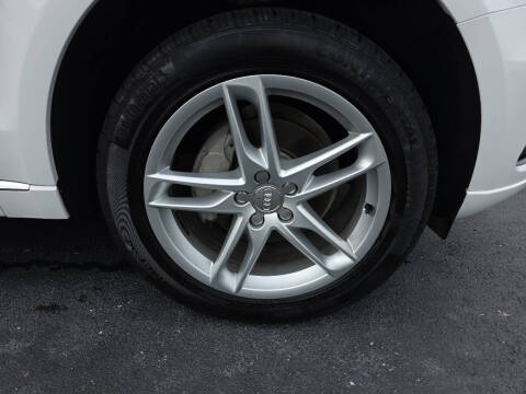 2016 Audi Q5 2.0T quattro Premium Plus