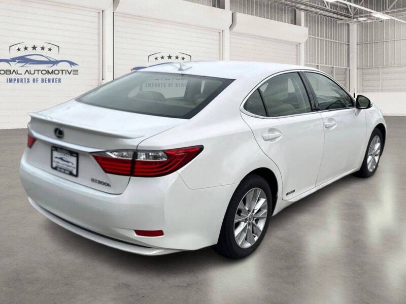 2014 Lexus ES 300h