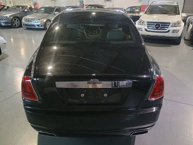 2015 Rolls-Royce Ghost 26