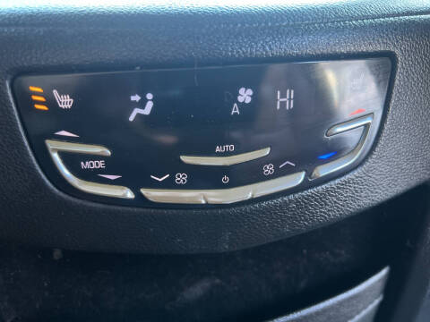 2017 Cadillac Escalade Luxury