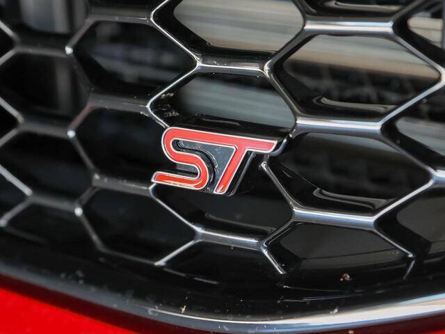 2023 Ford Edge ST