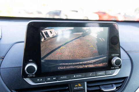 2021 Nissan Altima 2.5 SR