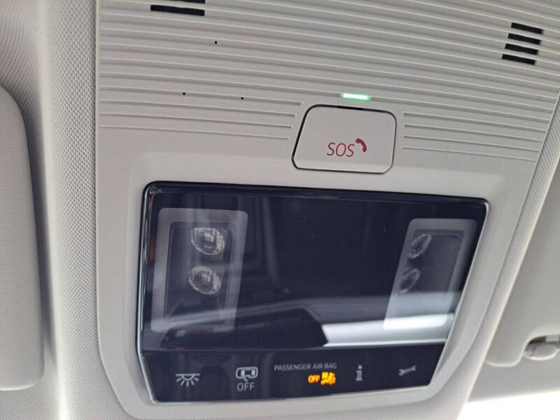 2025 Volkswagen Tiguan SE