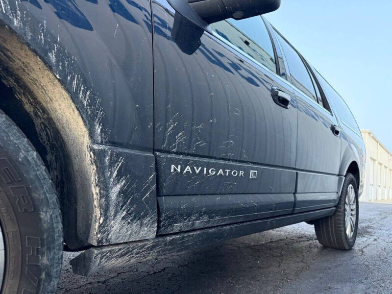 2011 Lincoln Navigator L