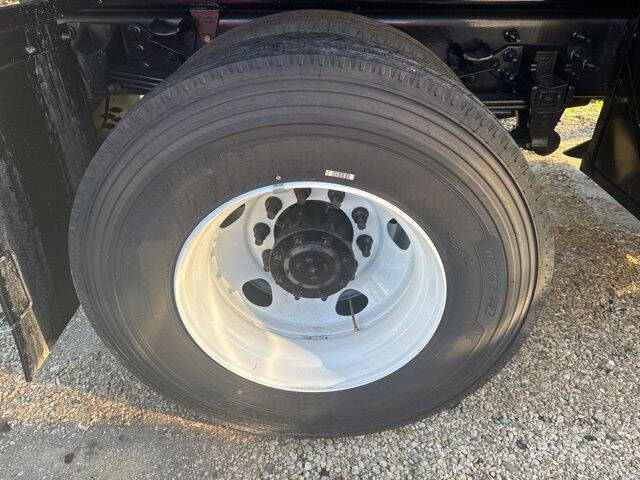 2025 Ford F-750 Super Duty