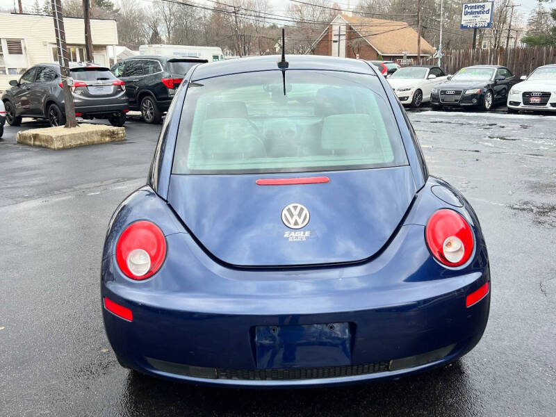 2006 Volkswagen New Beetle 2.5 photo 5