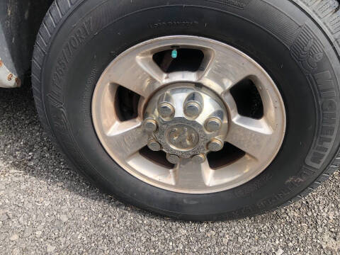 2004 Dodge Ram Pickup 2500