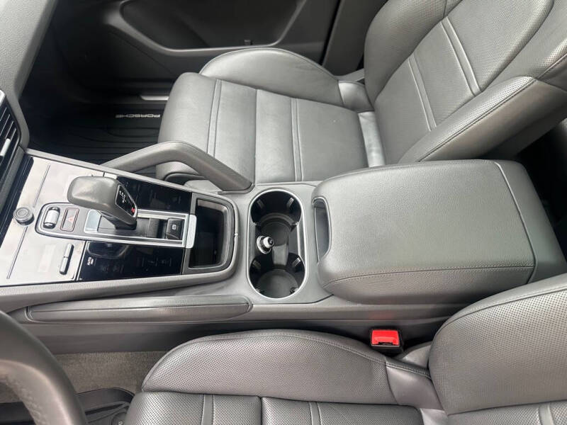 2021 Porsche Cayenne