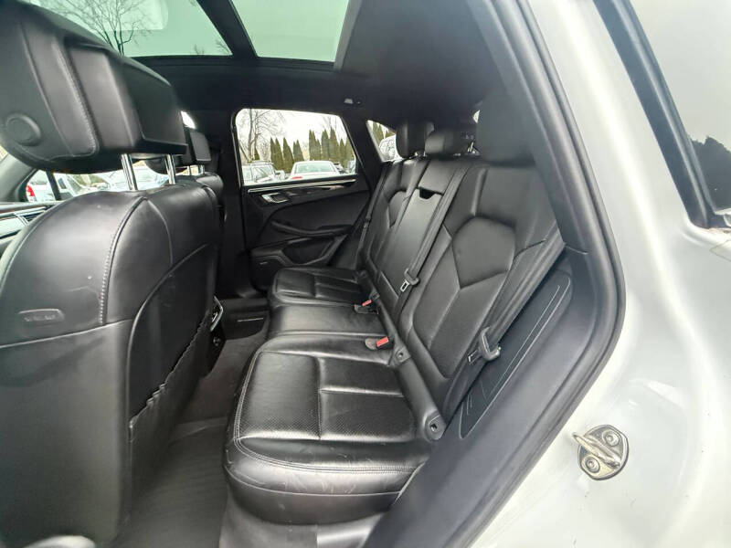 2016 Porsche Macan S