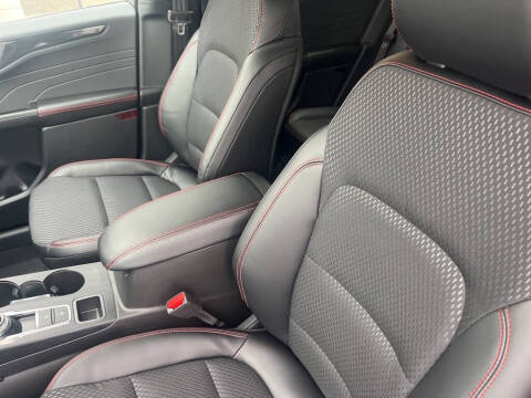 2026 Ford Escape ST-Line Select