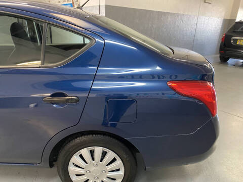 2014 Nissan Versa 1.6 S