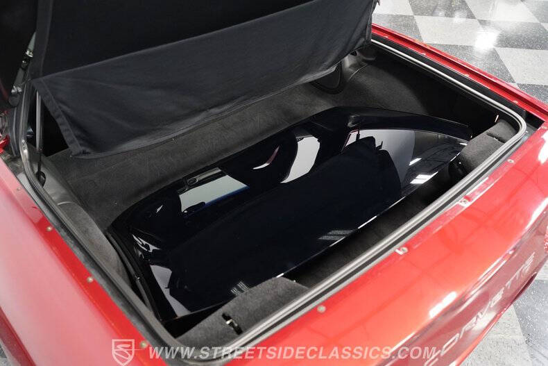 2004 Chevrolet Corvette