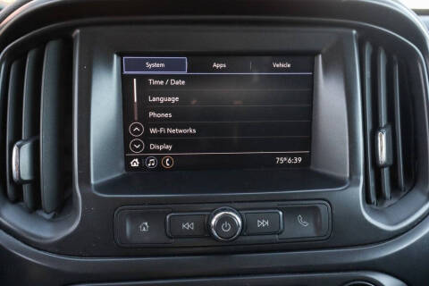 2022 GMC Canyon Elevation Standard