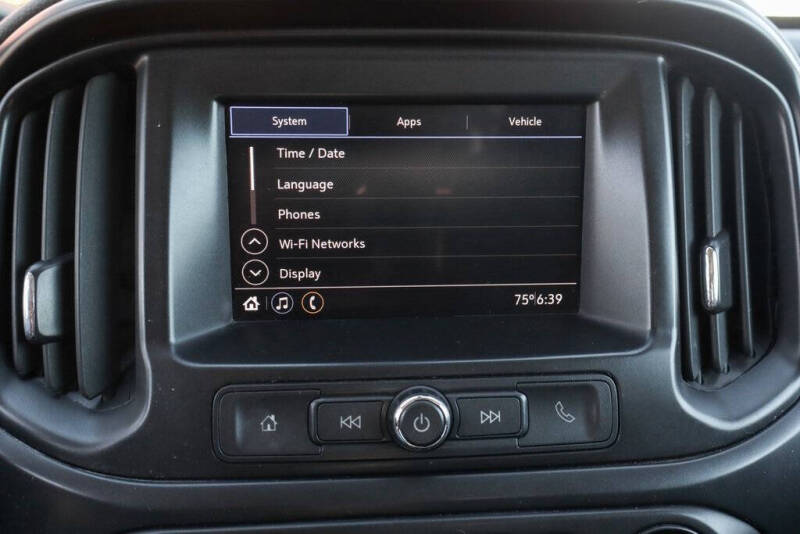 2022 GMC Canyon Elevation Standard