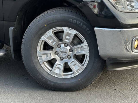 2017 Nissan Titan Platinum Reserve