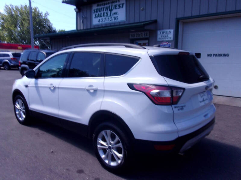 2018 Ford Escape SE