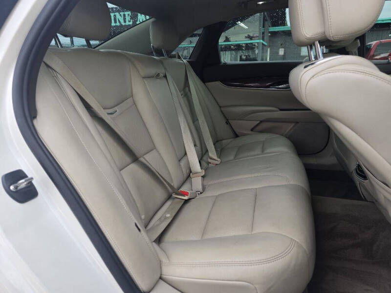 2013 Cadillac XTS Premium Collection