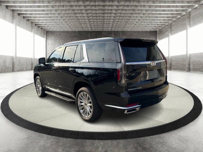 2023 Cadillac Escalade Premium Luxury