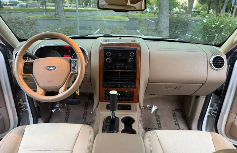 2010 Ford Explorer Eddie Bauer