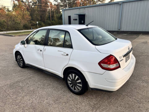 2009 Nissan Versa 1.8 S