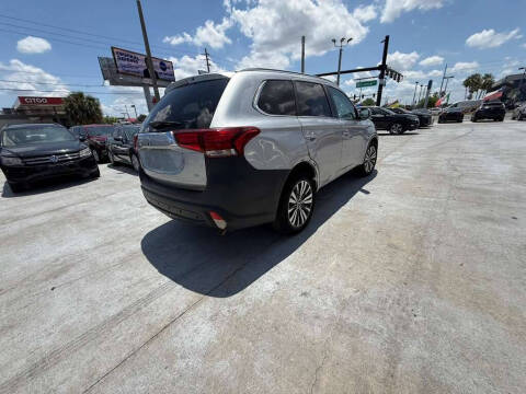 2020 Mitsubishi Outlander SEL