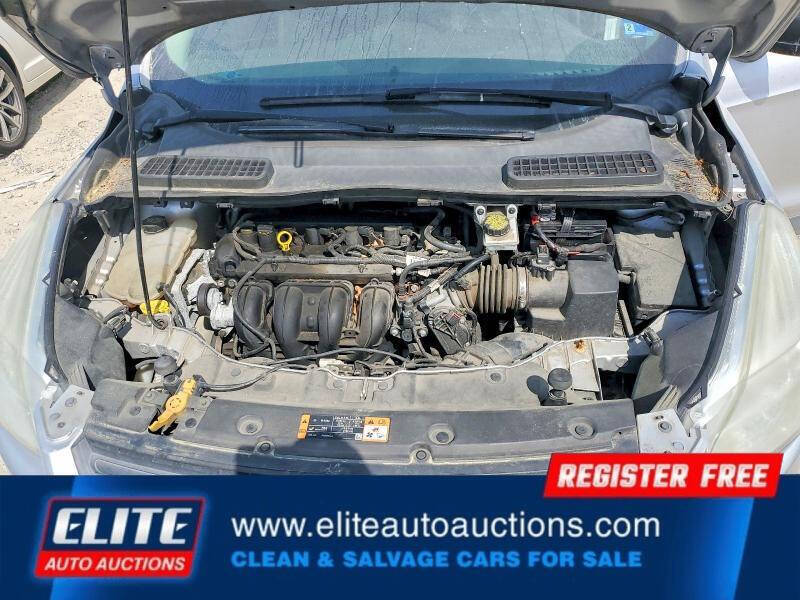 2016 Ford Escape S