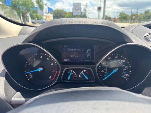 2015 Ford Escape SE