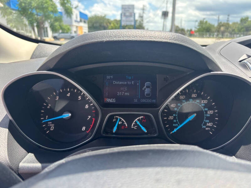 2015 Ford Escape SE