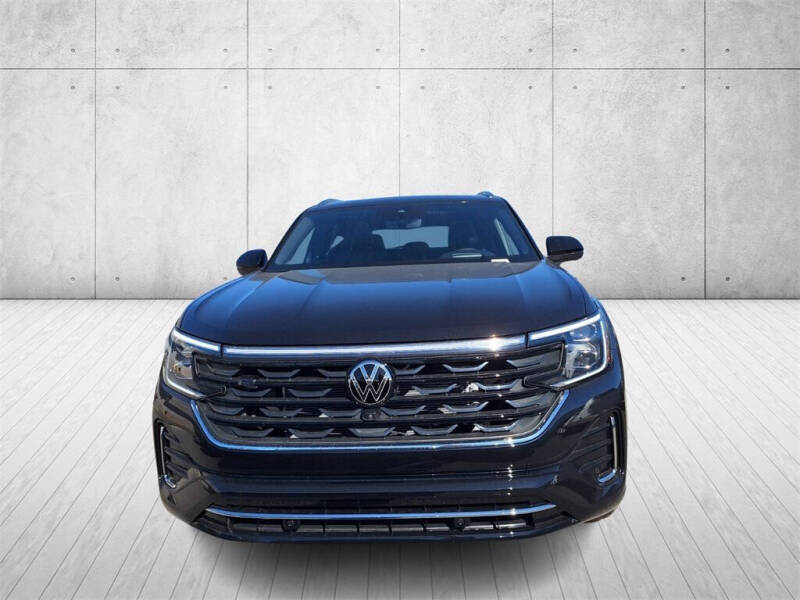 2026 Volkswagen Atlas Cross Sport SEL Premium R-Line 4Motion