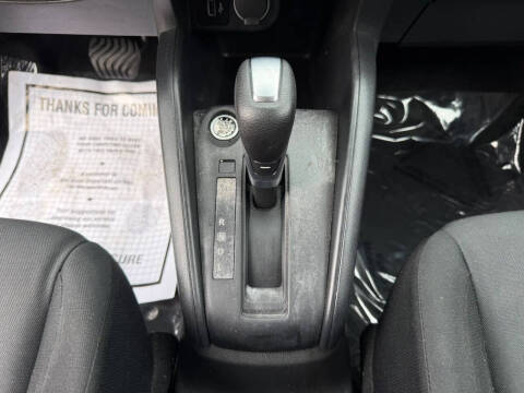 2023 Nissan Kicks S