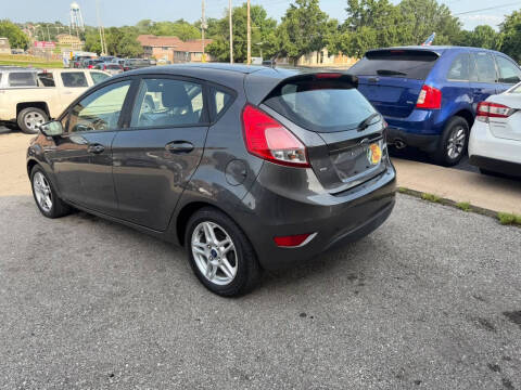 2017 Ford Fiesta SE