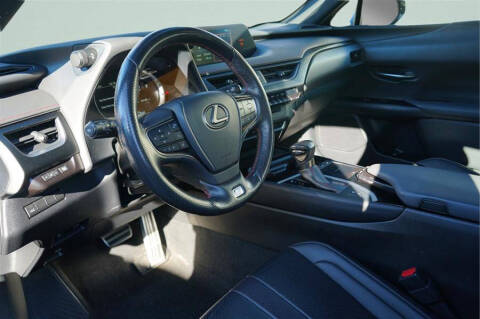 2020 Lexus UX 250h F SPORT