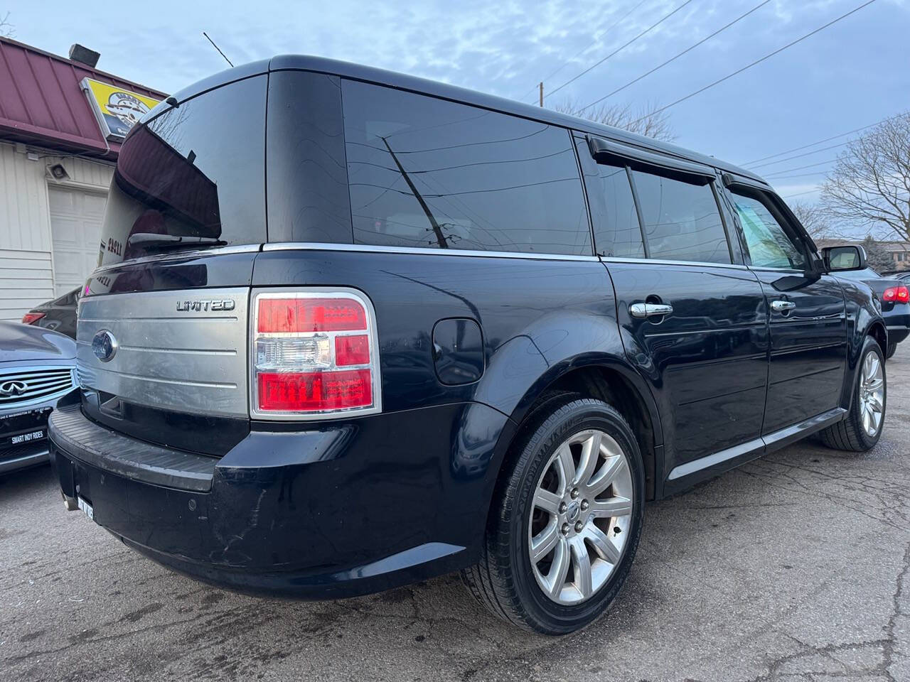 2009 Ford Flex for sale at Smart Indy Rides LLC in Indianapolis, IN