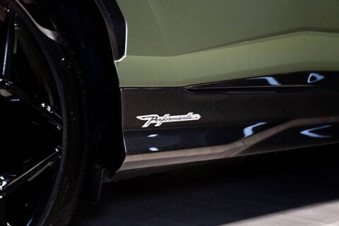 2023 Lamborghini Urus Performante