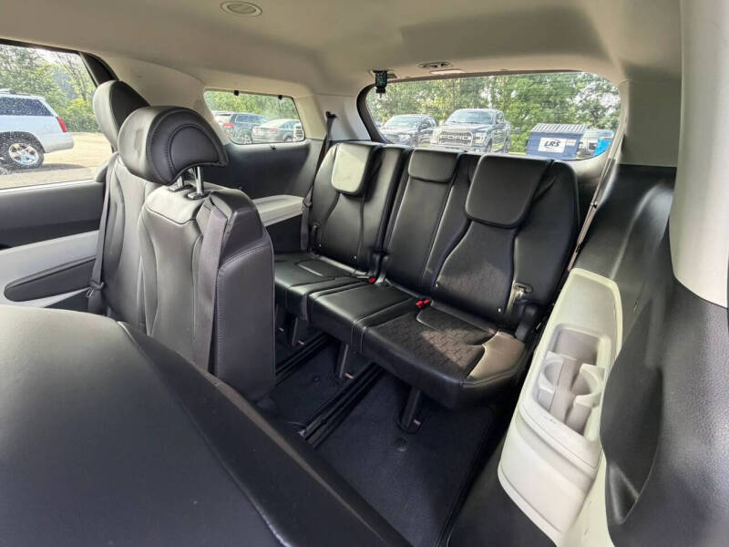 2022 Kia Carnival EX